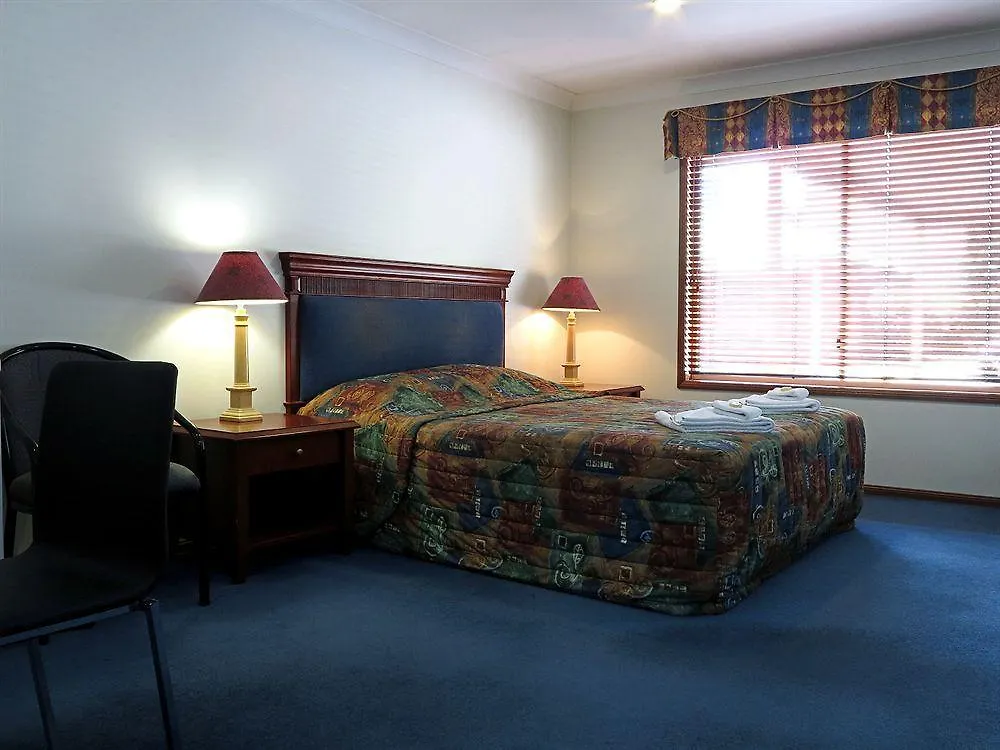 Nightcap At Federal Hotel Toowoomba
