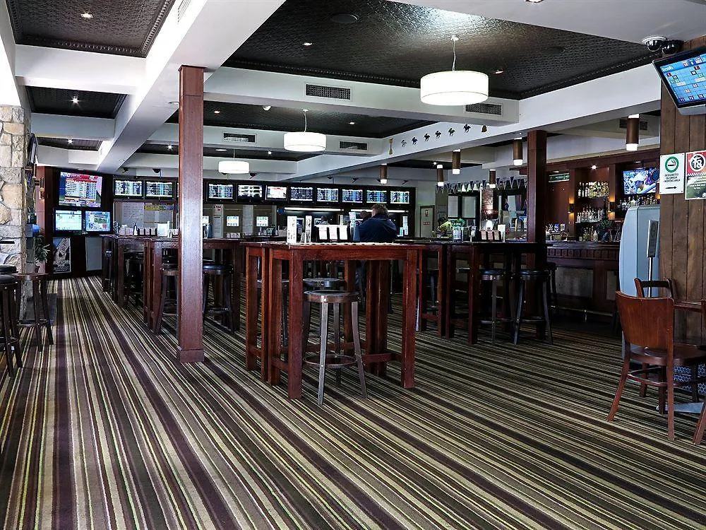 Nightcap At Federal Hotel Toowoomba