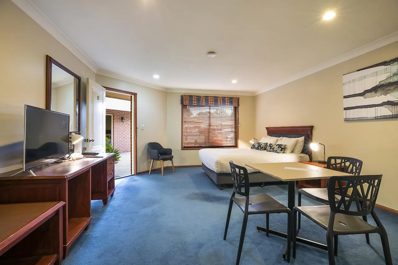 Nightcap At Federal Hotel Toowoomba